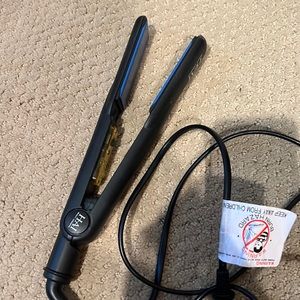 Hai professional hair straightener